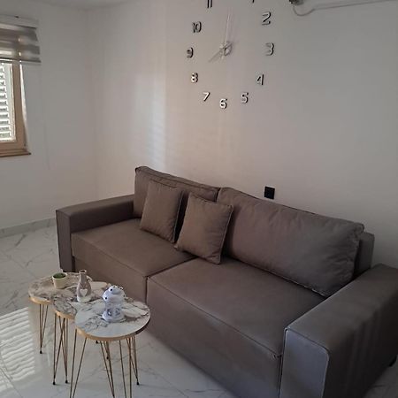 Apartmani Ana Tribalj Εξωτερικό φωτογραφία