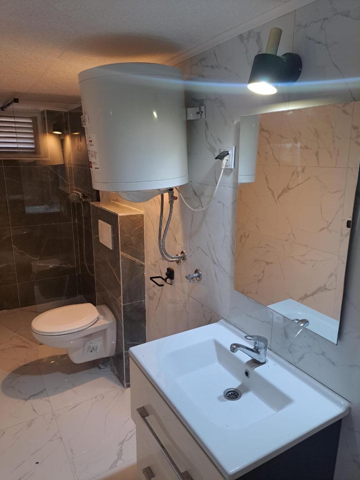 Apartmani Ana Tribalj Εξωτερικό φωτογραφία