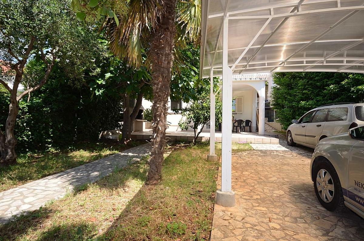 Apartmani Ana Tribalj Εξωτερικό φωτογραφία