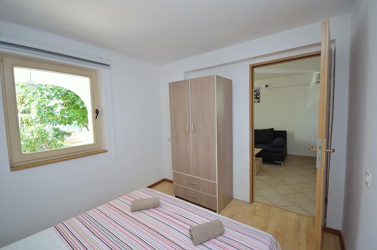 Apartmani Ana Tribalj Εξωτερικό φωτογραφία